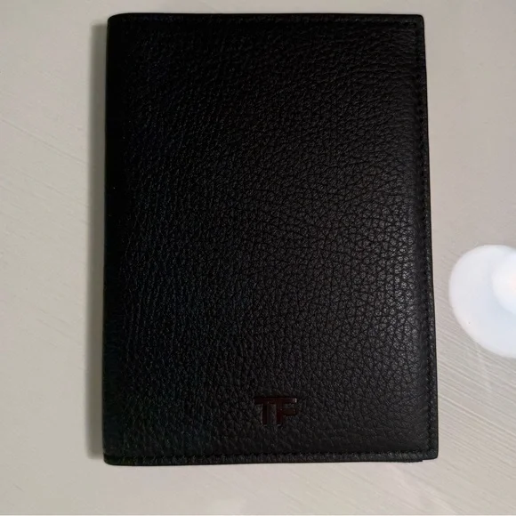 Tom Ford Black Leather Card Holder Wallet and Passport Holder - Picture 2 of 5